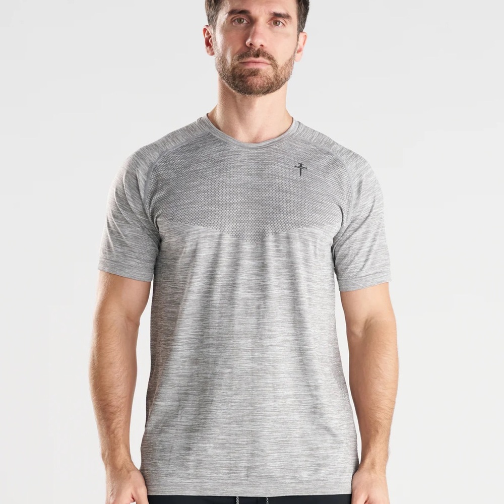 THREE NAILS Inspirational Mens Workout Performance Tee Gray Marl sz Large